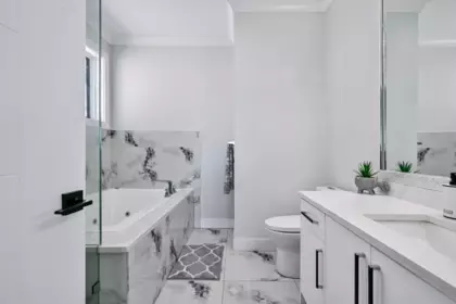 Powder Room Photo of 31041 N Deertrail Drive, Abbotsford, BC