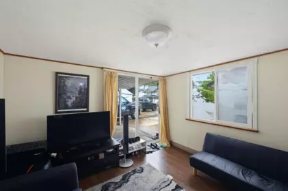 Outdoor Patio Photo of 15299 93a Avenue, Surrey, BC