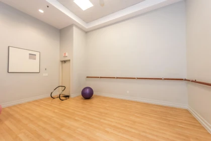 Hallway Photo of 904 1225 Richards Street, Vancouver, BC