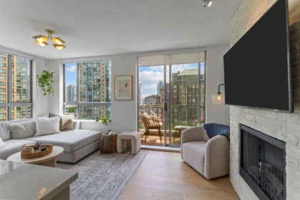 904 1225 Richards Street, Vancouver, BC, Vancouver — Apartment/Condo for sale