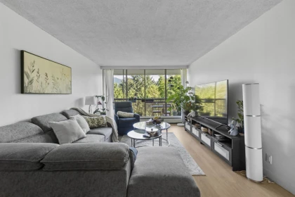1118 2012 Fullerton Avenue, North Vancouver, BC, North Vancouver — Apartment/Condo for sale