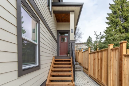 103 1211 Thomas Avenue, Coquitlam, BC, Coquitlam — Half Duplex for sale