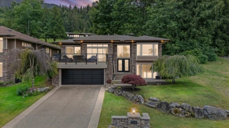 204 51075 Falls Court, Chilliwack, BC, Chilliwack — Single Family Residence for sale