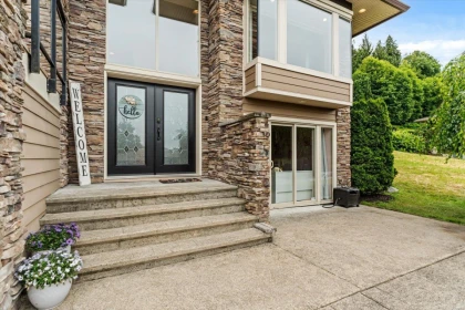 204 51075 Falls Court, Chilliwack, BC, Chilliwack — Single Family Residence for sale