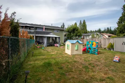 2228 King Albert Avenue, Coquitlam, BC, Coquitlam — Duplex for sale