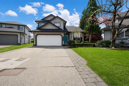 6739 178b Street, Surrey, BC, Surrey — Single Family Residence for sale