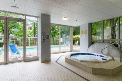 Hallway Photo of 112 14877 100 Avenue, Surrey, BC