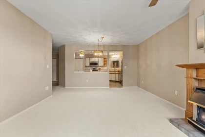 306 45660 Knight Road, Chilliwack, BC, Chilliwack — Apartment/Condo for sale
