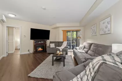 208 20376 86 Avenue, Langley, BC, Langley — Apartment/Condo for sale