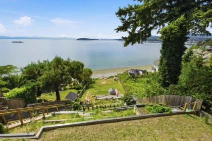 Front Yard Photo of 5223 Sunshine Coast Highway, Sechelt, BC