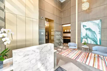 Hallway Photo of 802 1409 W Pender Street, Vancouver, BC