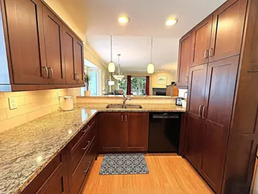 Breakfast Nook Photo of 29 1828 Lilac Drive, Surrey, BC