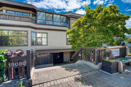 Hot Tub / Spa Photo of 206 15080 Prospect Avenue, White Rock, BC
