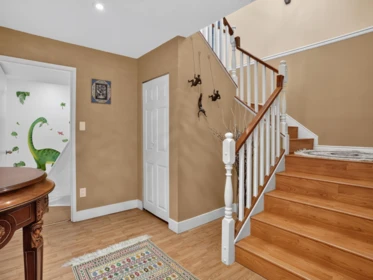 2322 Kirkstone Road, North Vancouver, BC, North Vancouver — Single Family Residence for sale
