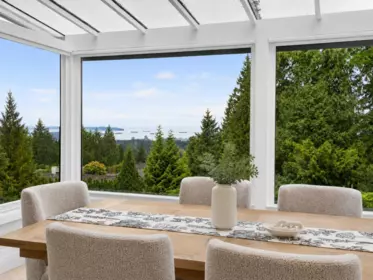 Breakfast Nook Photo of 3570 Lonsdale Avenue, North Vancouver, BC