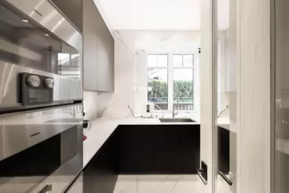 Primary Bathroom Photo of 1239 W 40th Avenue, Vancouver, BC