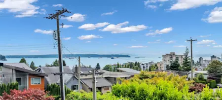 Backyard Photo of 1139 Esquimalt Avenue, West Vancouver, BC