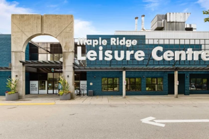 Swimming Pool Photo of 306 22347 Lougheed Highway, Maple Ridge, BC