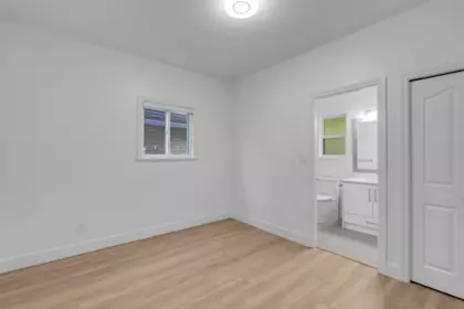 Walk-In Closet Photo of 5858 138 Street, Surrey, BC