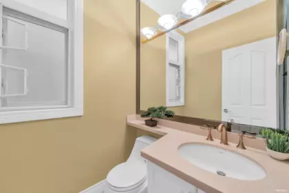 Laundry Room Photo of 2498 W 22nd Avenue, Vancouver, BC