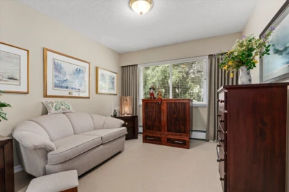 Laundry Room Photo of 303 9425 Nowell Street, Chilliwack, BC