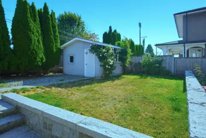 Community Amenities Photo (Clubhouse) of 15441 Royal Avenue, White Rock, BC