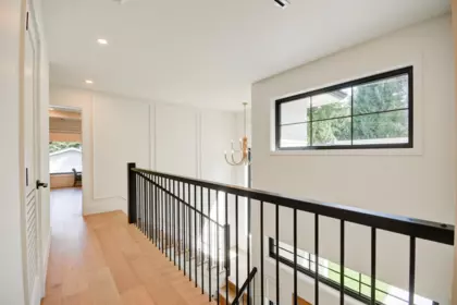 Entry Foyer Photo of 1535 128 Street, Surrey, BC