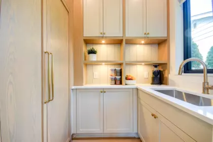 Primary Bathroom Photo of 1535 128 Street, Surrey, BC