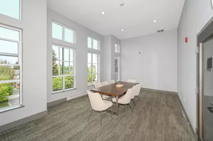 Hallway Photo of 402 15138 34 Avenue, Surrey, BC