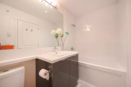 Mudroom Photo of 402 15138 34 Avenue, Surrey, BC