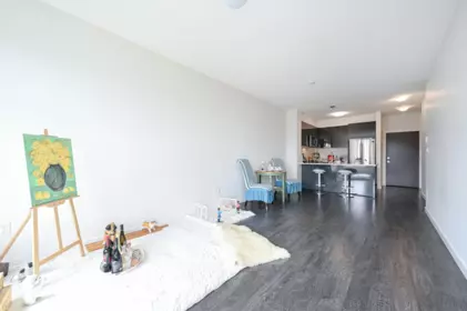 Walk-In Closet Photo of 402 15138 34 Avenue, Surrey, BC