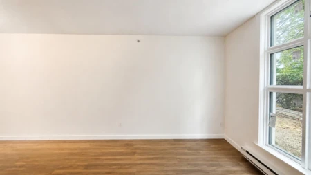 1 2528 E Broadway, Vancouver, BC, Vancouver — Apartment/Condo for sale
