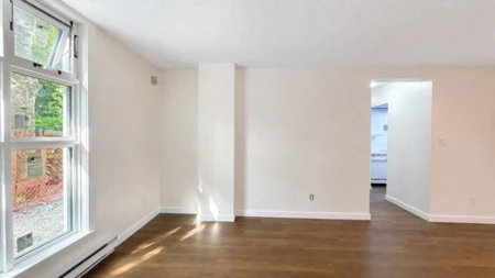 1 2528 E Broadway, Vancouver, BC, Vancouver — Apartment/Condo for sale