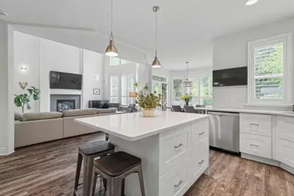 1722 Paddock Drive, Coquitlam, BC, Coquitlam — Single Family Residence for sale
