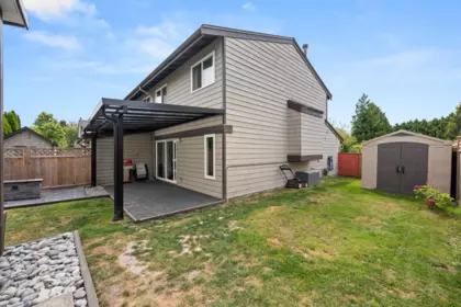 Basement Recreation Room Photo of 5019 57 Street, Ladner, BC