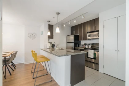 Kitchen Island Photo of 517 618 Abbott Street, Vancouver, BC