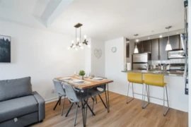 517 618 Abbott Street, Vancouver, BC
