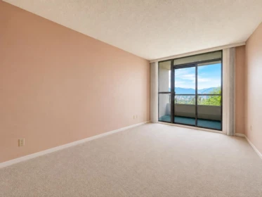 Breakfast Nook Photo of 705 6055 Nelson Avenue, Burnaby, BC