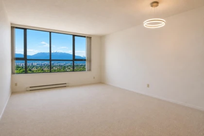 Kitchen Island Photo of 705 6055 Nelson Avenue, Burnaby, BC