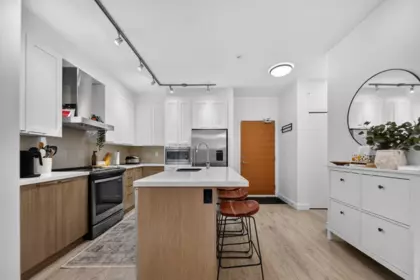 Kitchen Photo of 103 611 Regan Avenue, Coquitlam, BC