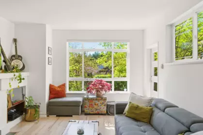Living Room Photo of 23 15 Forest Park Way, Port Moody, BC
