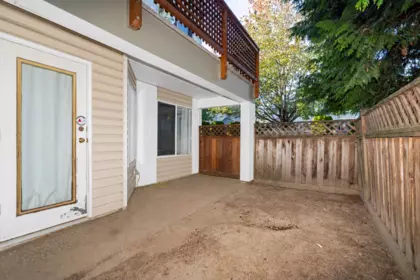 Front Yard Photo of 43 7875 122 Street, Surrey, BC