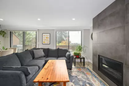 3201 Lonsdale Avenue, North Vancouver, BC, North Vancouver — Townhouse for sale