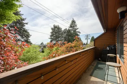 Garden / Landscaping Photo of 3201 Lonsdale Avenue, North Vancouver, BC
