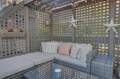 Outdoor Deck Photo of 1360 W 8th Avenue, Vancouver, BC