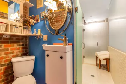 Mudroom Photo of 506 55 E Cordova Street, Vancouver, BC