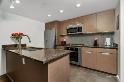 Kitchen Photo of 661 2080 W Broadway, Vancouver, BC