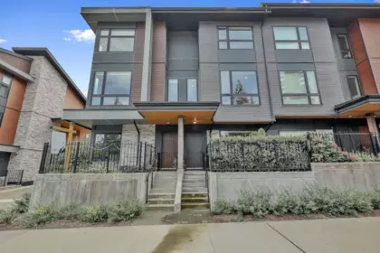 Swimming Pool Photo of 6 50 Seaview Drive, Port Moody, BC