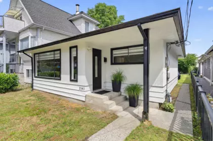 2141 Fraser Avenue, Port Coquitlam, BC, Port coquitlam — Single Family Residence for sale