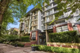 403 2137 W 10th Avenue, Vancouver, BC